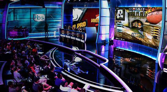 与时尚化的 与时尚化的