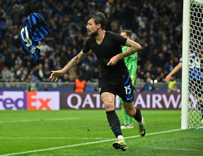 与点球点之 与点球点之